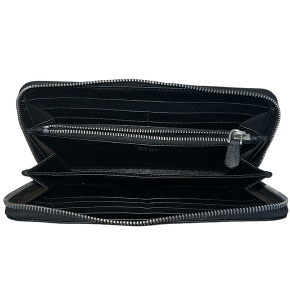 PRADA zip wallet - Picture 4 of 8